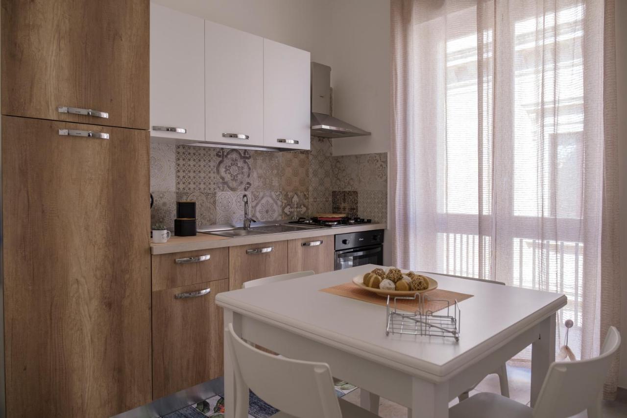 La Petite Erika Apartment Avola Exterior foto